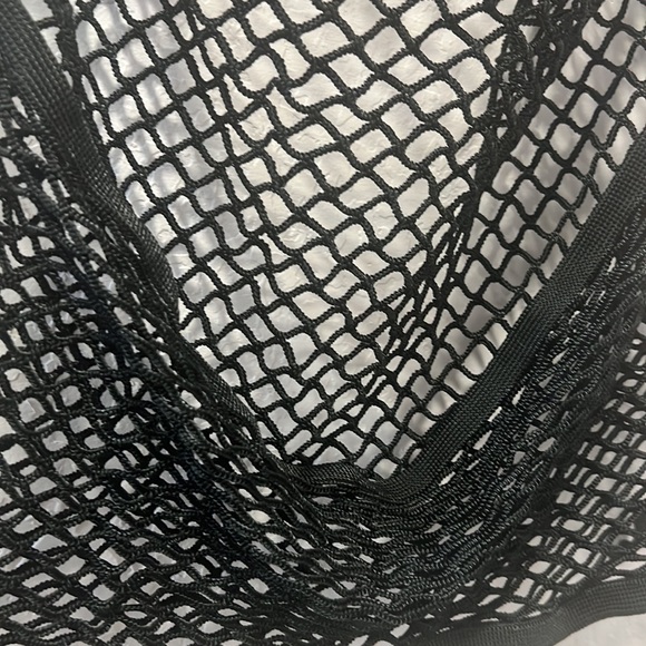 BMW OEM 3 series 4 series cargo net - Picture 3 of 3